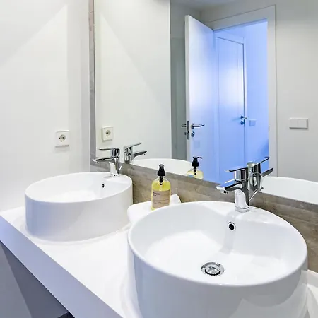 Inf36k - Luxury Perfect Location Apartment Estepona